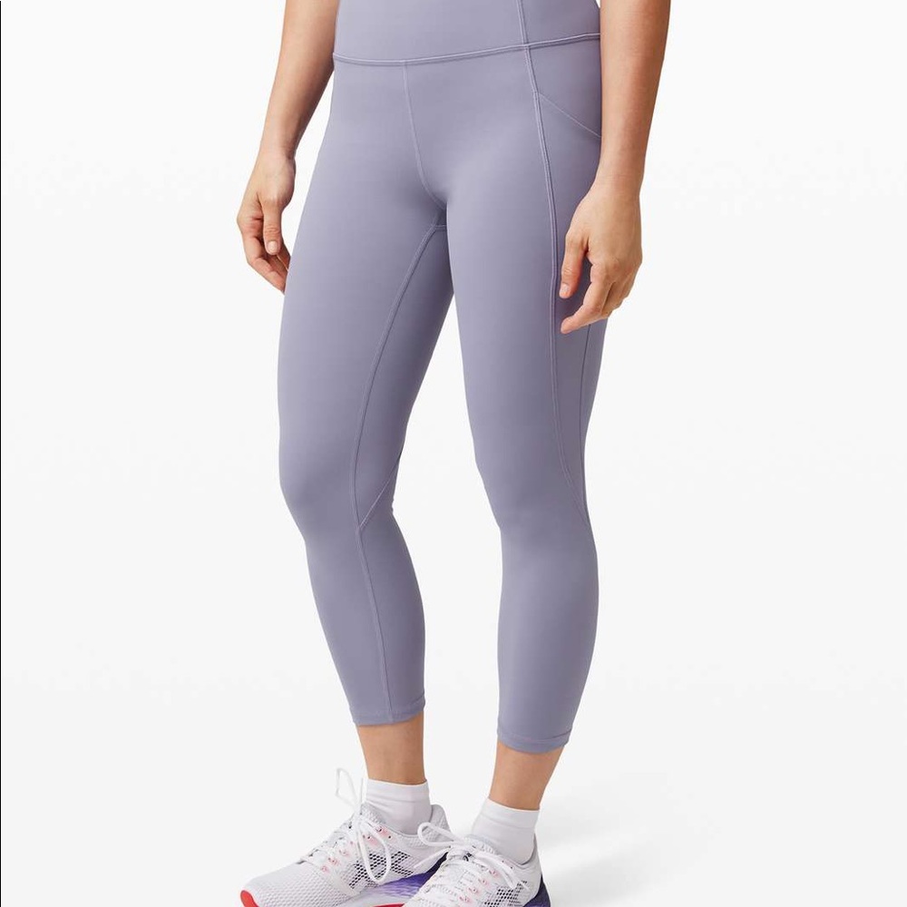 Lululemon Time To Sweat Crop 23" like new size 6